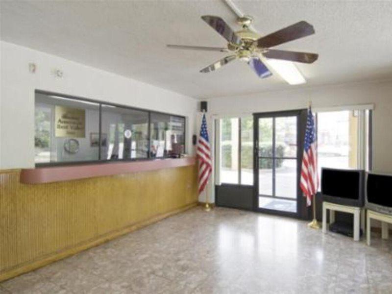 Americas Best Value Inn - Decatur Exteriör bild